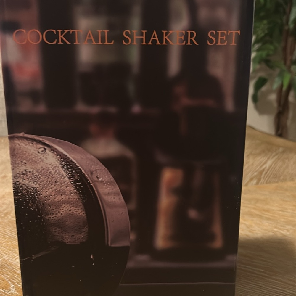 Cocktail ShakerSet - Picture 3 of 3